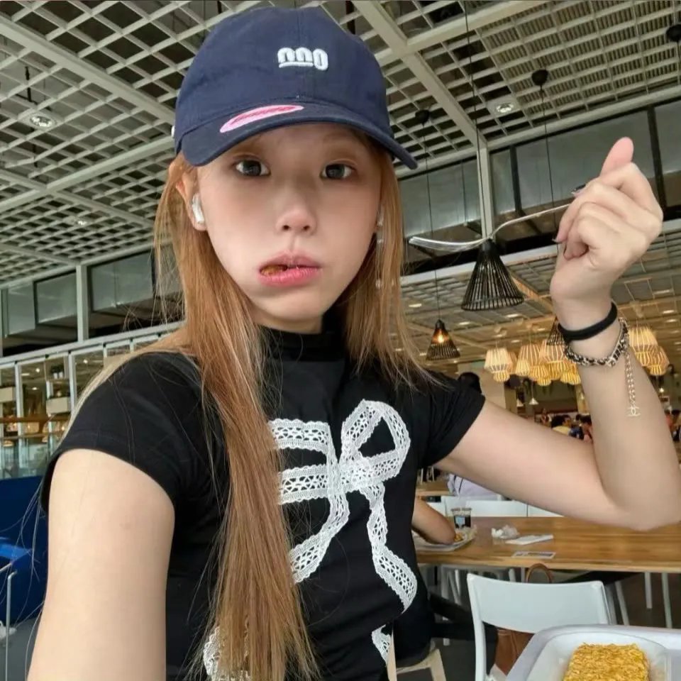 亿万富女